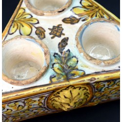 Especiero salero de Talavera serie Polícroma siglo XVII