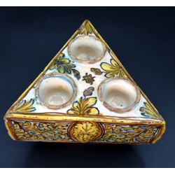 Especiero salero de Talavera serie Polícroma siglo XVII