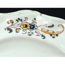 Plato del Chaparro Talavera siglo XVIII