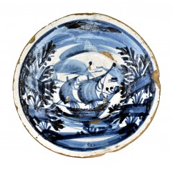 Plato catalán con Galeón siglo XVIII