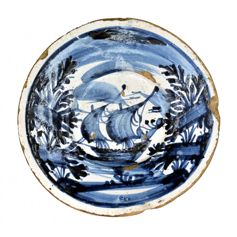 Plato catalán con Galeón siglo XVIII