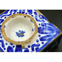 Salero Serie espiral cermaica azul siglo XVI