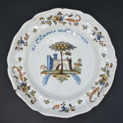 Plato antiguo de cerámica Talavera alcoreña siglo XVIII