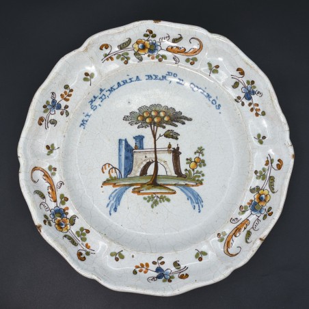 Plato antiguo de cerámica Talavera alcoreña siglo XVIII