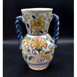 Jarra de cerámica de Talavera Polícroma asas trenzadas
