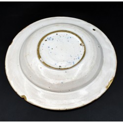 Cerámica de Talavera Tricolor con liebre siglo XVII