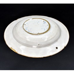 Cerámica de Talavera Tricolor con liebre siglo XVII