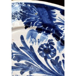 Plato Faixes o cintes con flores siglo XVIII