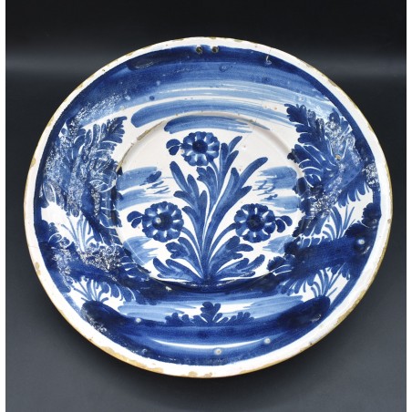 Plato Faixes o cintes con flores siglo XVIII