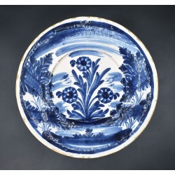 Plato Faixes o cintes con flores siglo XVIII