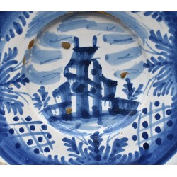 Plato cerámica catalana con arquitectura