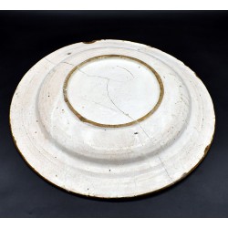 Gran Plato Talavera de Helechos y cigüeñas siglo XVII