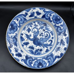 Gran Plato cerámica de Teruel garza Siglo XVII