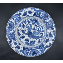 Gran Plato cerámica de Teruel garza Siglo XVII