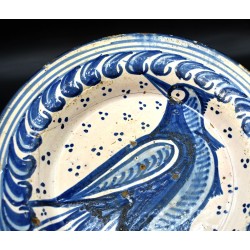Plato antiguo de cerámica aragonesa Muel