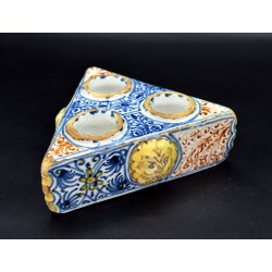 Salero Tricolor cerámica de Talavera siglo XVII