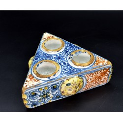 Salero Tricolor cerámica de Talavera siglo XVII