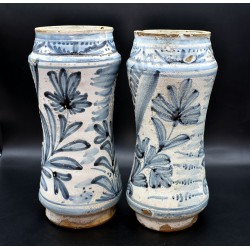 Albarelos antiguos de ceramica siglo XVIII