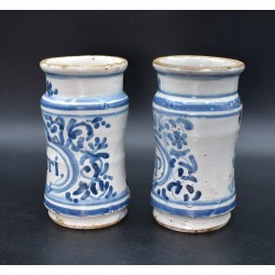 Tarros de botica pot pindoler siglo XVIII