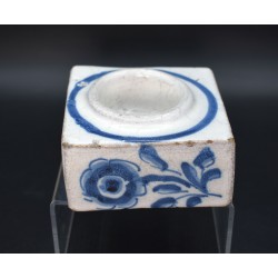 Salero azul Talavera serie de la Rosa