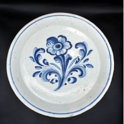 Flor Adormidera de Talavera siglo XVIII