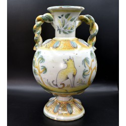 Jarrón polícromo cerámica de Talavera siglo XVIII