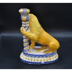 Pareja de Leones candelero siglo XVIII Talavera