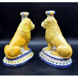 Pareja de Leones candelero siglo XVIII Talavera