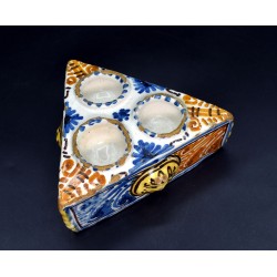 Especiero antiguo cerámica de Talavera siglo XVII