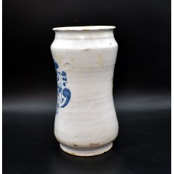 copy of Albarelo de ceramica Talavera con escudo real