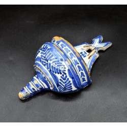 Benditera de talavera siglo XVII