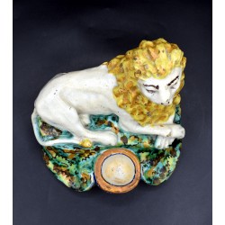León Figura decorativa de Triana antigua