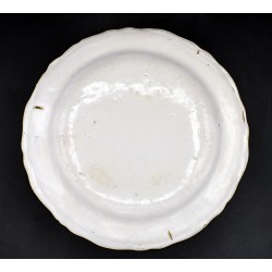 Plato de Moustiers con chinescos siglo XVIII