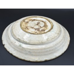 Plato serie Tricolor cerámica de Talavera siglo XVII
